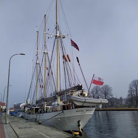 ホームステイ Widok Na Morze ダルウォボ