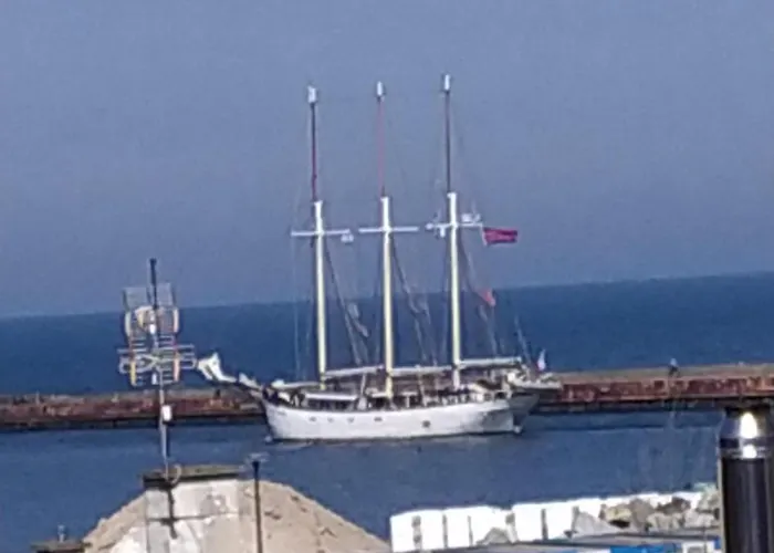 ホームステイ Widok Na Morze